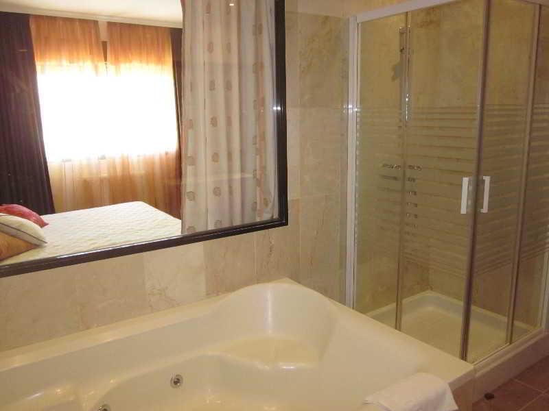 Mulhacen Hotel 2*